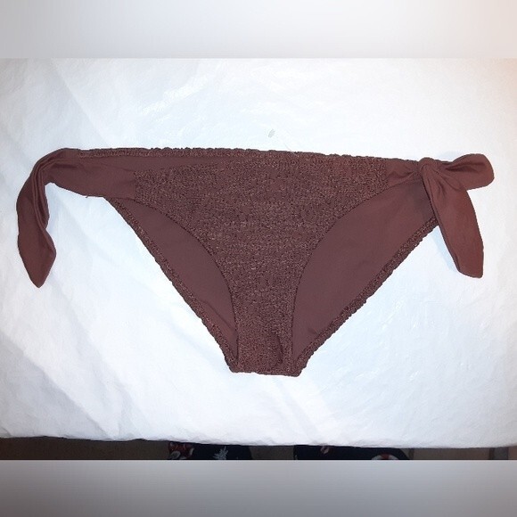 Aerie Small Brown Crochet Bikini Bottom - Picture 1 of 6
